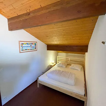 Charmante Maison Rénovée T2 Bis 4 Pers Avec Terrasse à - Fr-1-705-17 *